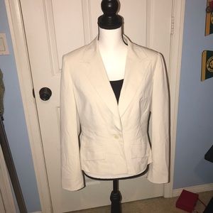 Worthington cream blazer